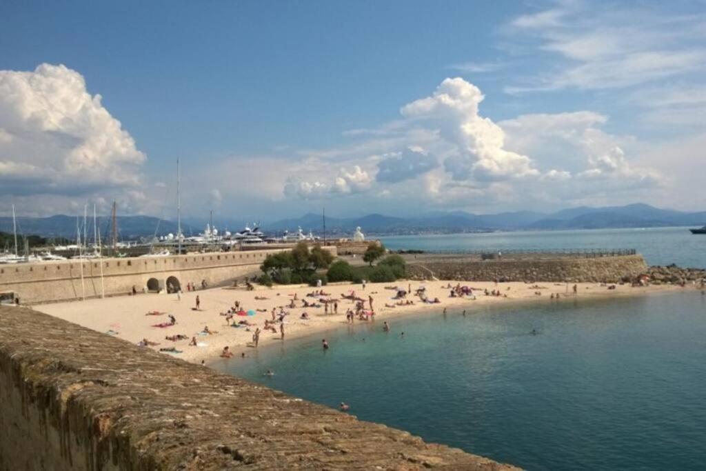 Tiloft Antibes Exterior foto